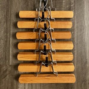 Set of 7 Wooden Pant/Skirt Hangers – Boutique Style Closet Upgrade